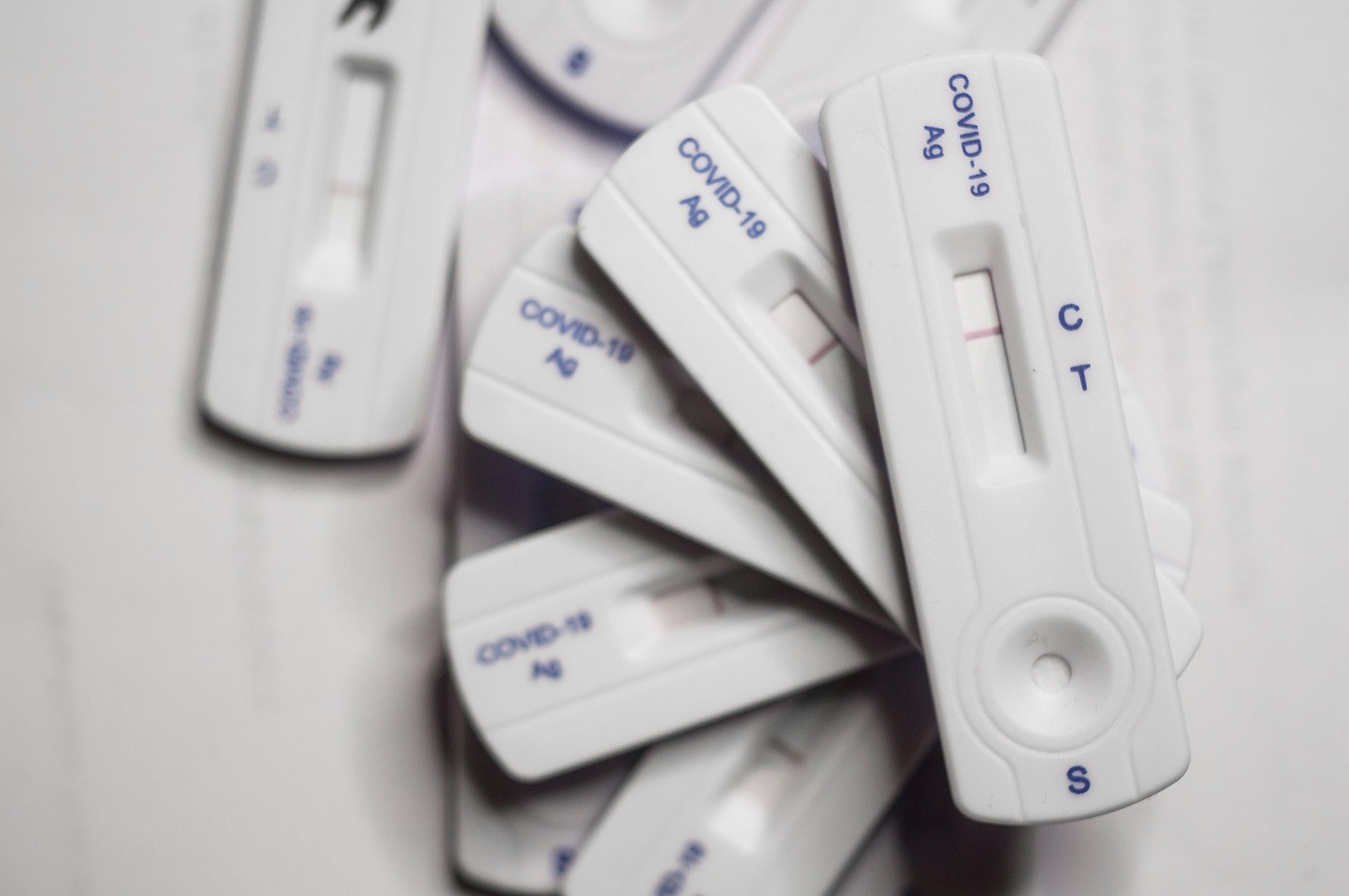 如何协调玩家和游戏技术支持辅助软件开发者的利益