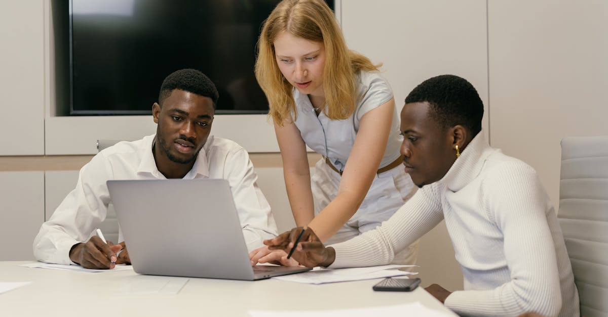 花田实名账号：实名认证是否会加剧资讯不对称？