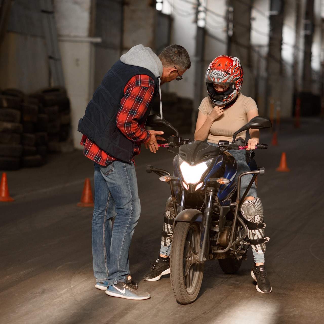 匿名号码卡批发：网页游戏平台代理源码